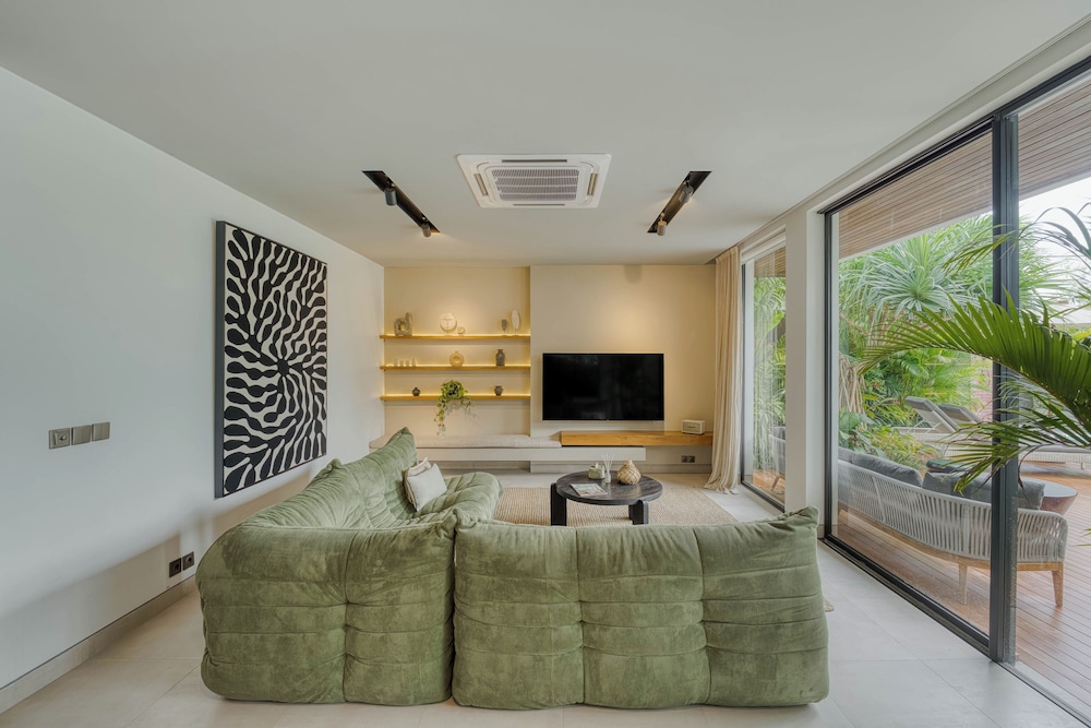 Villa Rosa by Pertama Management