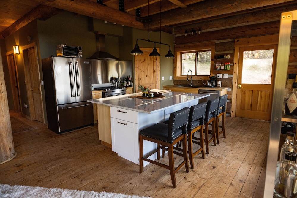 Adams Rest 3 Bedroom Cabin