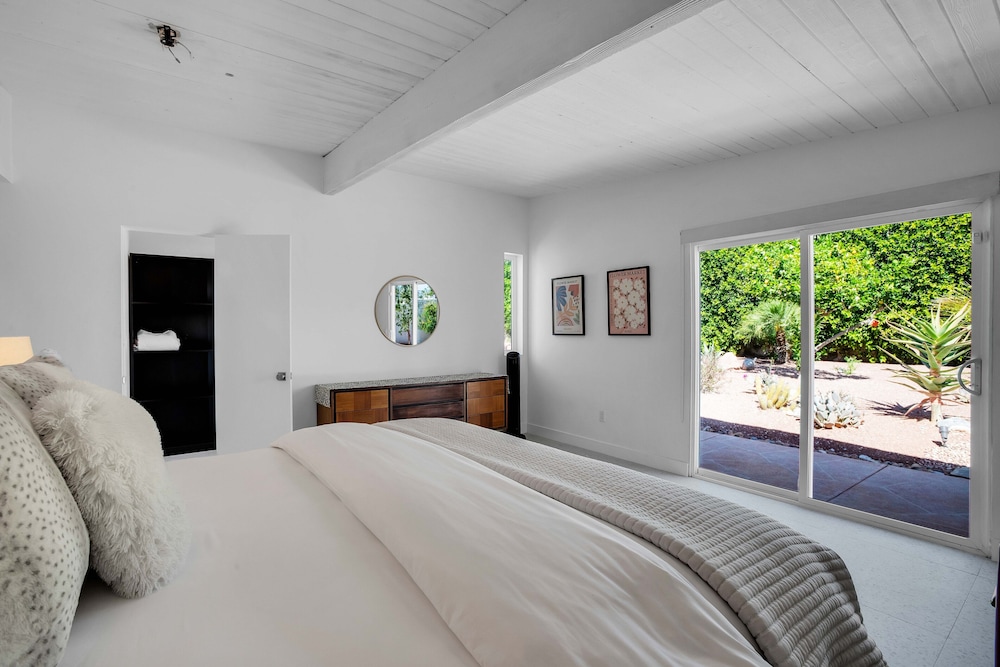 Krisel Architectural Delight