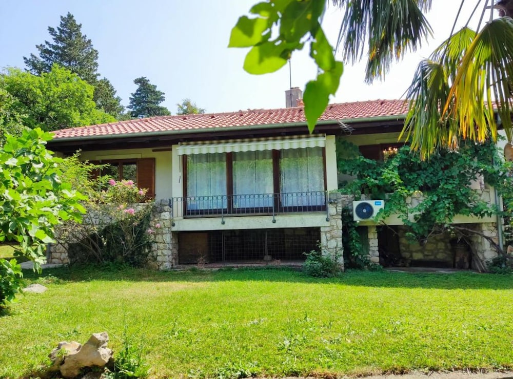 Apartment & Rooms Villa Oliva