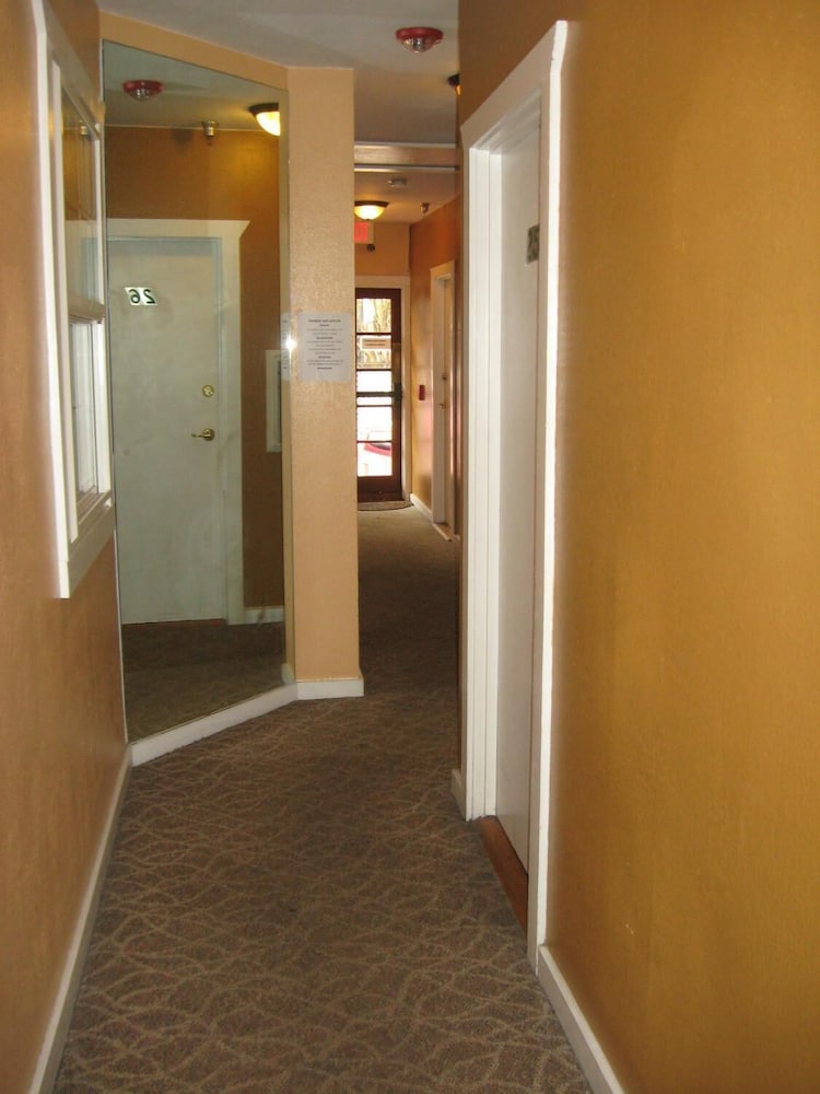 RK Hostel San Diego