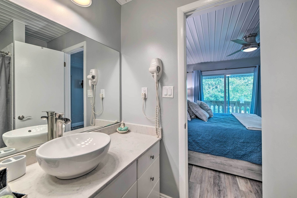 PCB Townhome: Walk to Beaches, Resort Amenities!