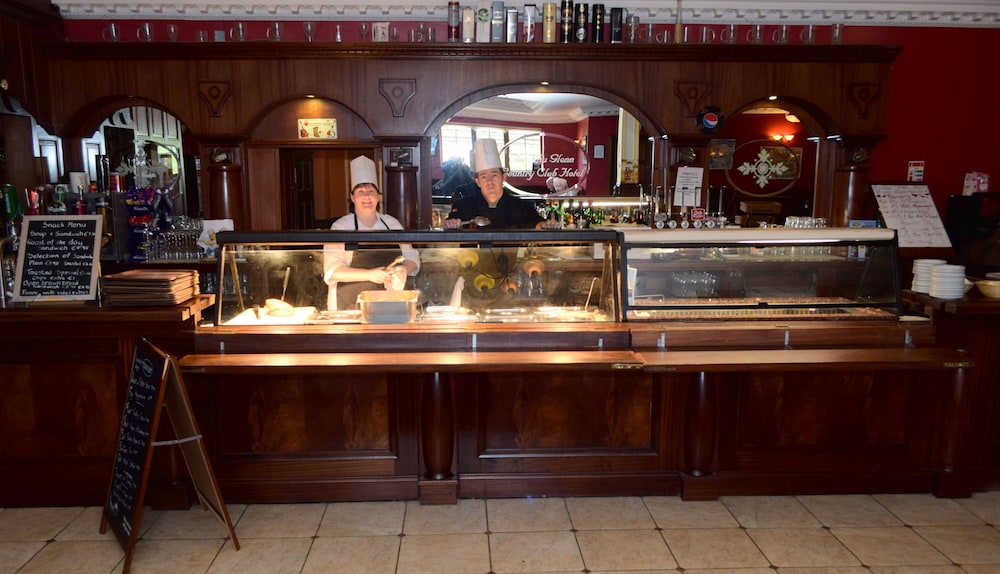 Waterford Vacations - The Rhu Glenn Hotel - Property Image 10