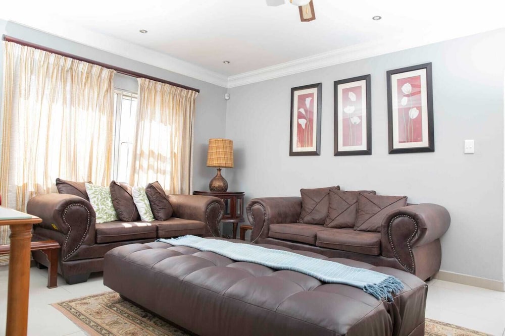 Afropolitan Guest Lodge