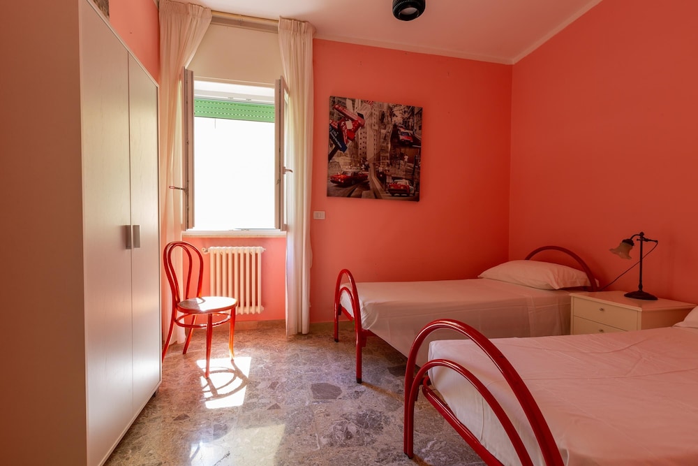 2419 Appartamento Kalepolis view 3