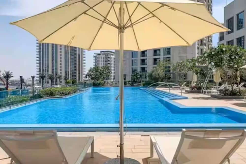 Icon Bay Creek Harbour Waterfront Living