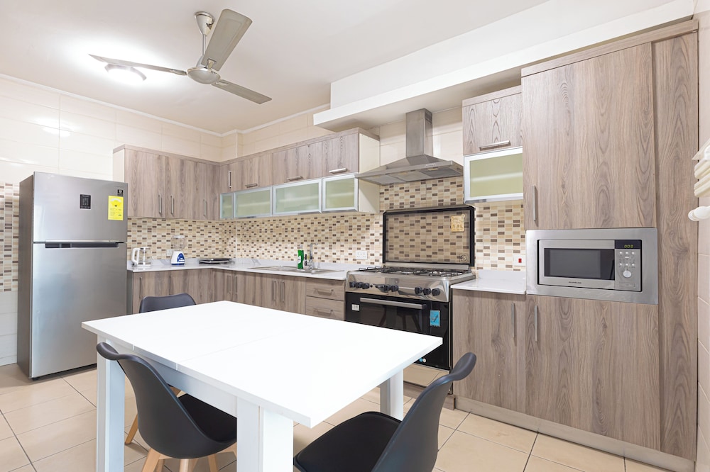 Elite Apartment