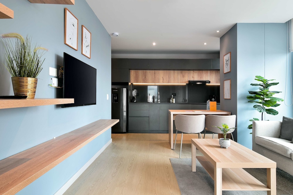w Spectacular Loft w Balcony in El Nogal