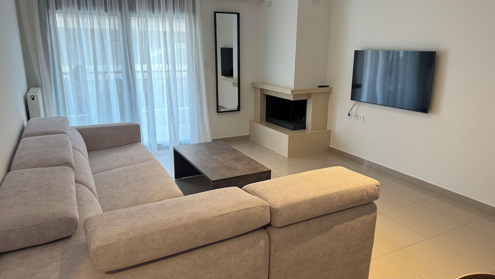 Icon Apartments