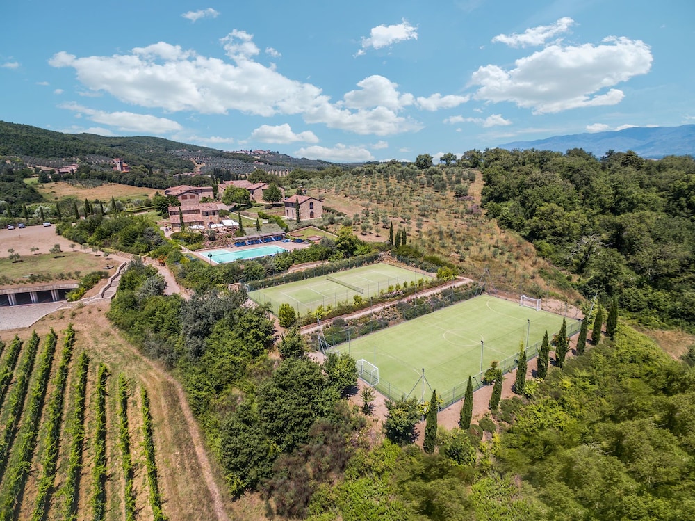 Poggio Cennina Resort