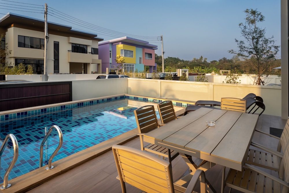 Kanna Pool Villa