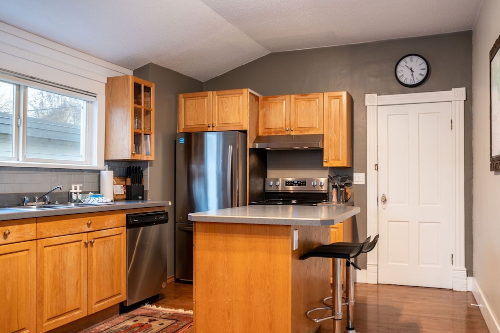 509 Mackenzie by Revelstoke Vacations