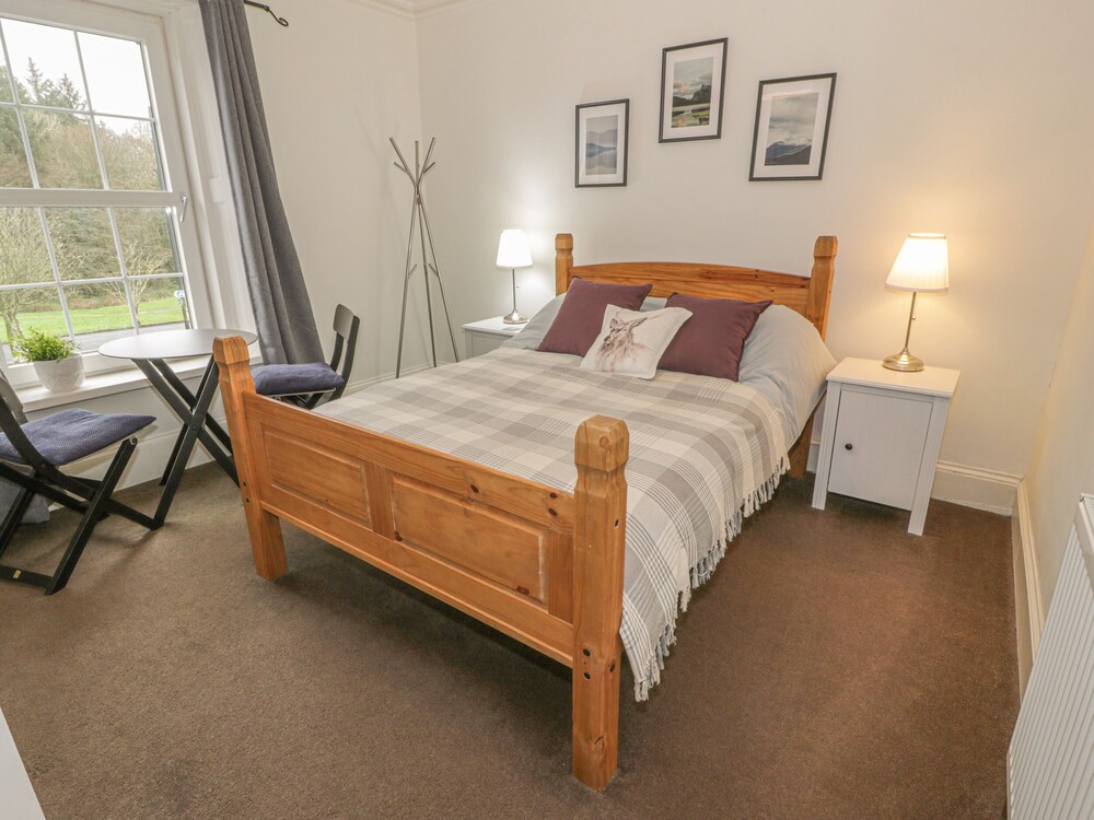 79 Laurel Bank view 5