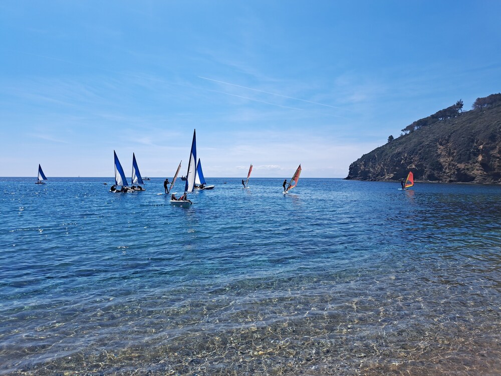 Elba Travels