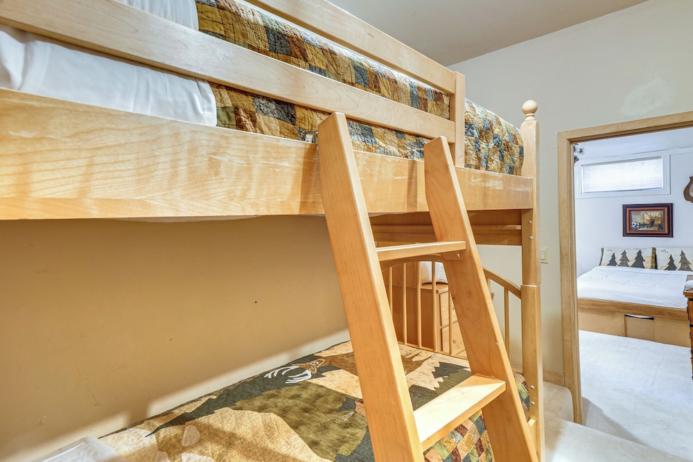 Steps to Ski Shuttle: Breckenridge Home w/ Hot Tub