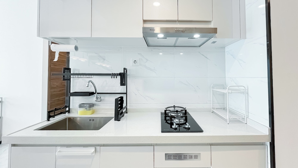 Brand New 3BR at Sky House BSD Apartment