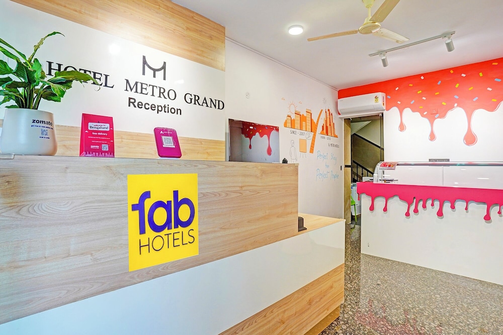 Fabhotel Metro Grand