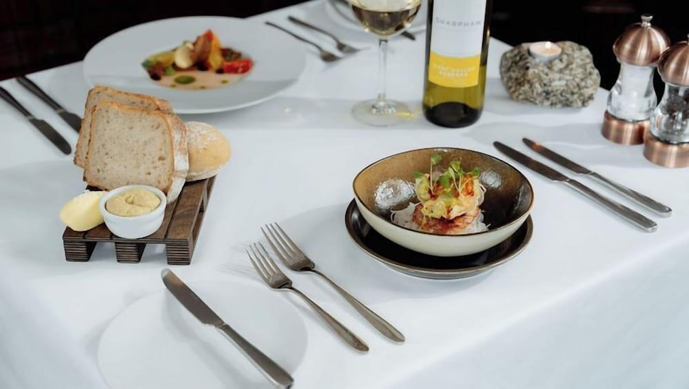 Yelverton Vacations - Two Bridges Hotel - Property Image 8