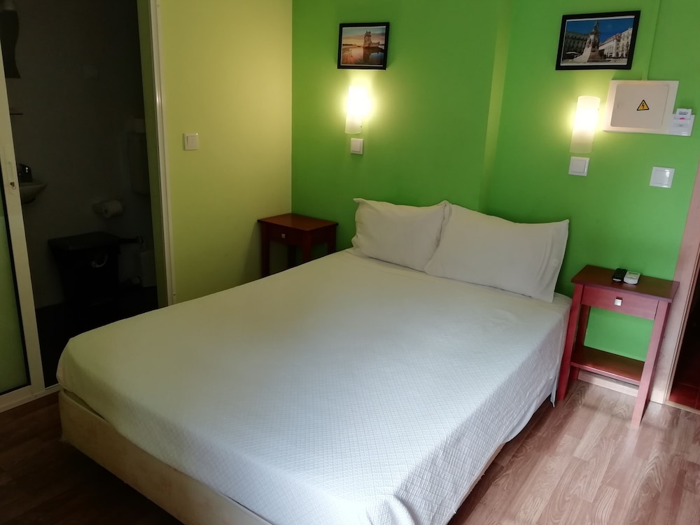 Pensao Residencial Camoes