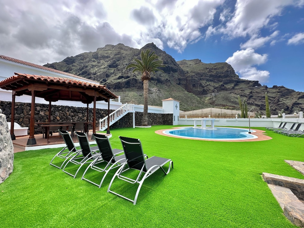 GOLF SEA&POOL CACTUS VILLA
