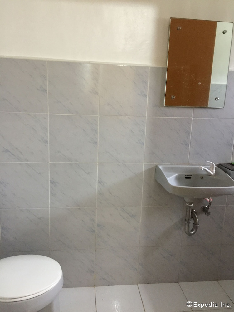 Gaea's Apartments - Hostel