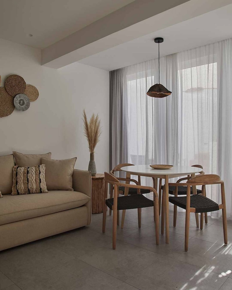 Casa Pateo - 1 min From the Beach - Free Wifi
