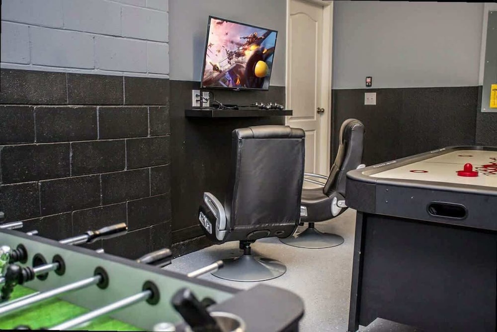 Unforgettable Family Stay 4Bd Gameroom by Disney