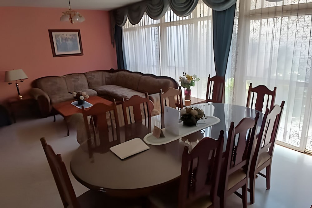 LA CASA DE LOS RIVAS