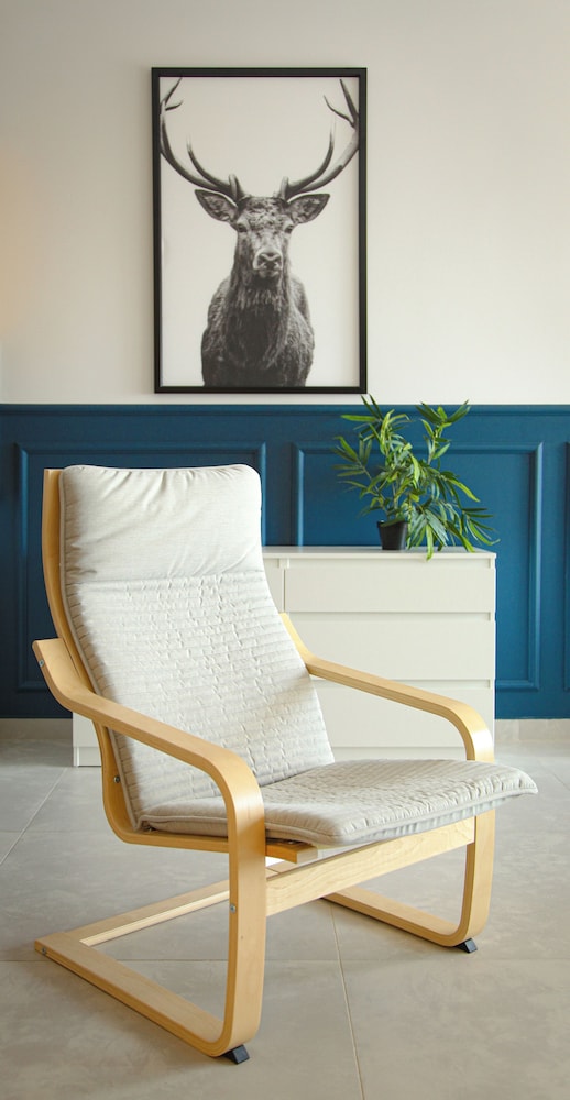 Caesar Blue Seaside Luxury Apartments