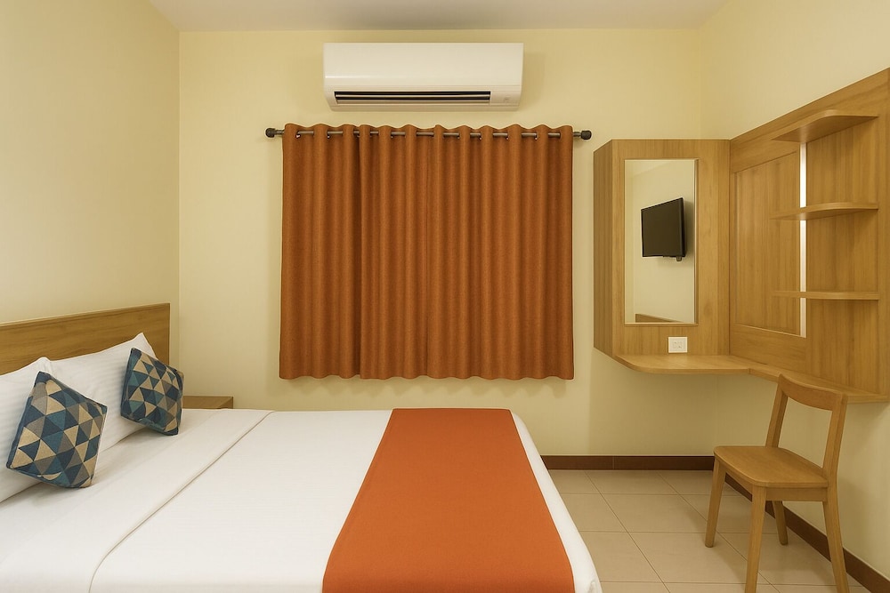 Hotel Radhika