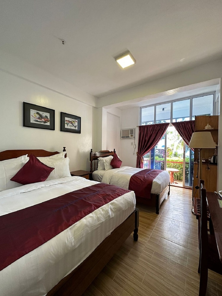 Doublegem Beach Resort and Hotel