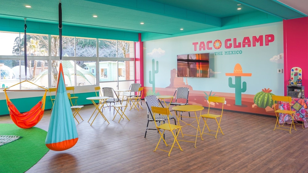 TACO GLAMP view 2