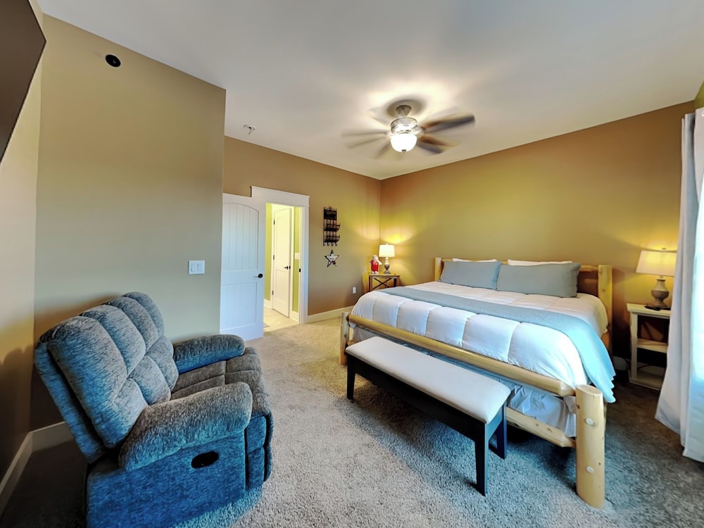 5 Solas Lodge by Jackson Mountain Rentals