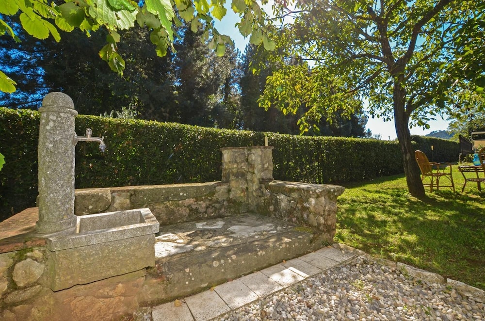 Photo 40