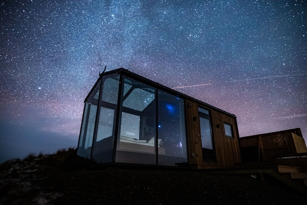 AERA - Aurora Glass Cabins view 5