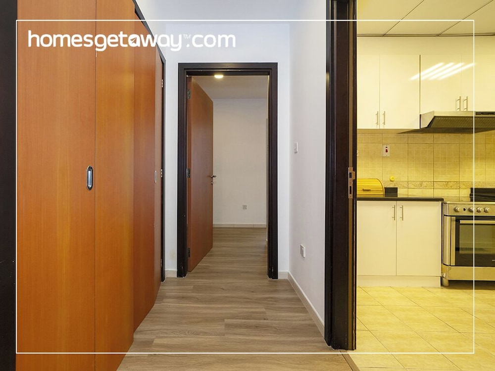 Spacious 4BR in Horizon Tower Marina
