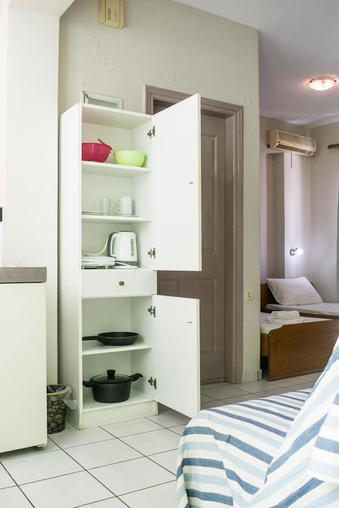 Greta Apartments