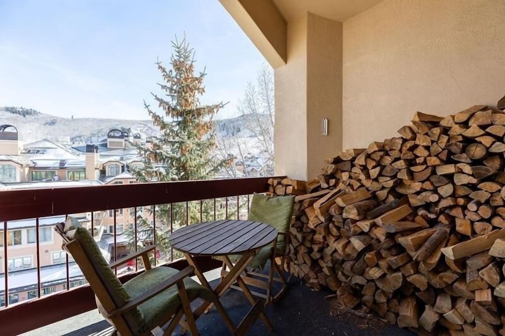 Beaver Creek Resort CO - Townsend Place & Strawberry Park Condos
