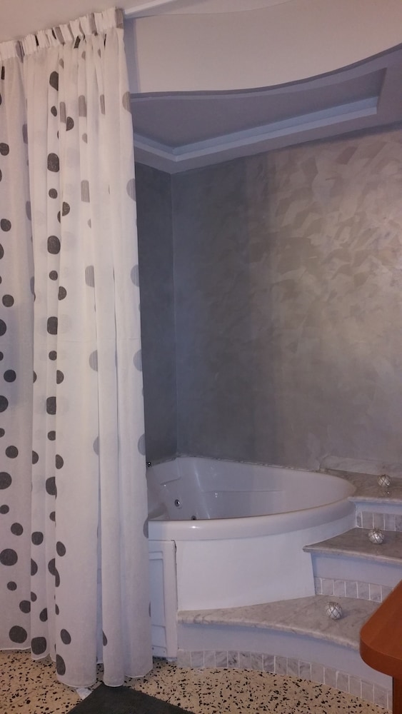 B&B Rochel