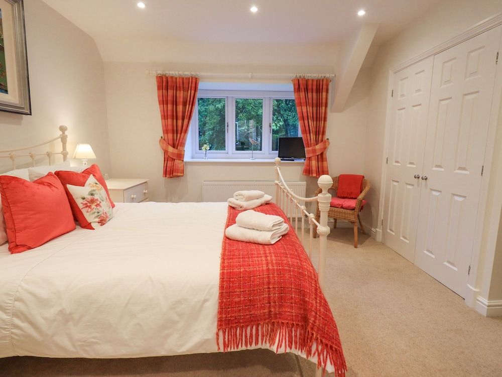 Pudding Cottage