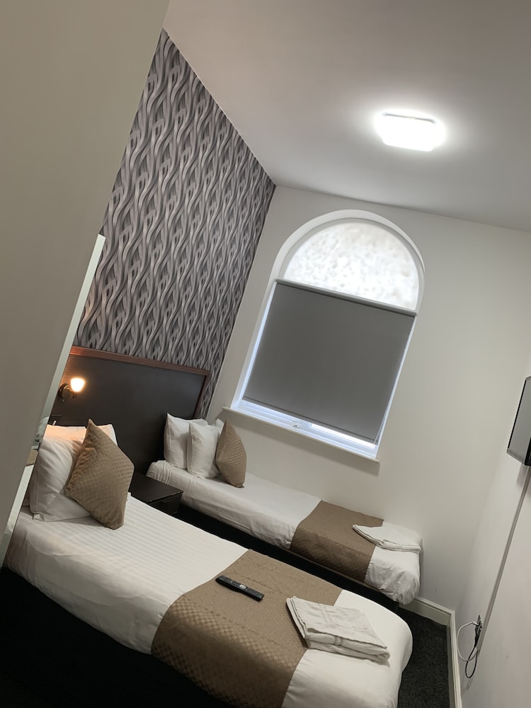 Salford Vacations - Imperial Salford Hotel - Property Image 48