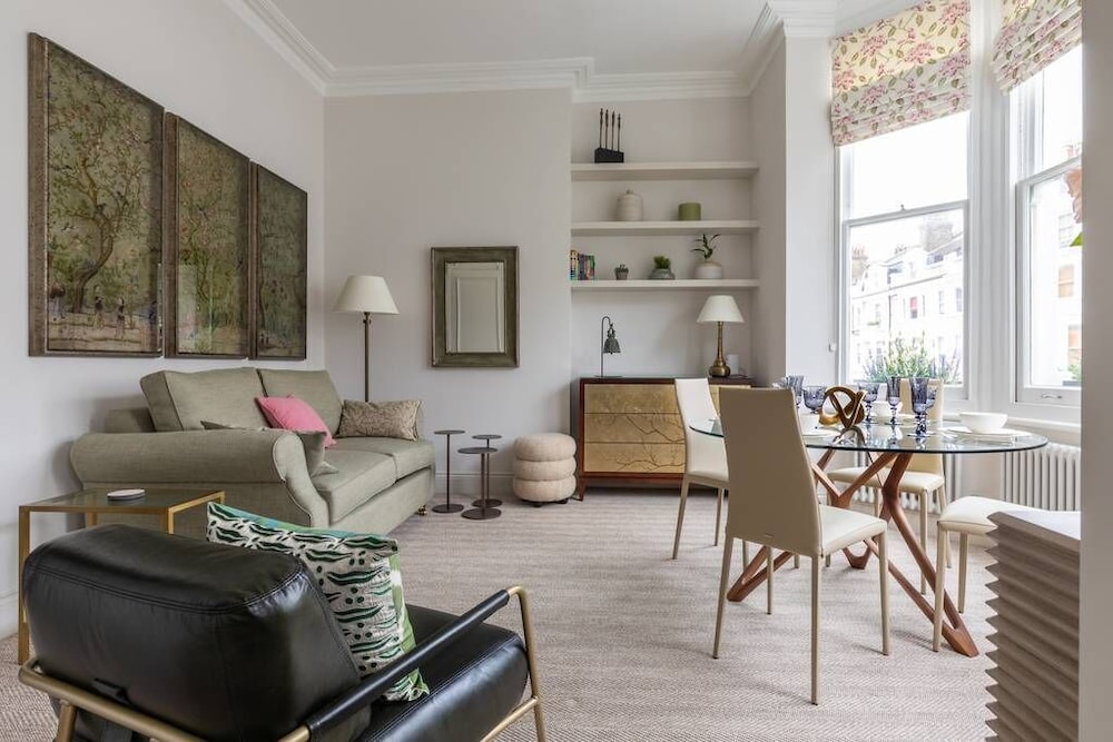 Coleherne Road III by Onefinestay