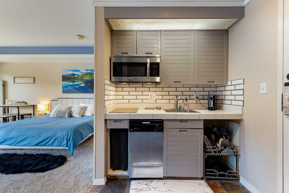 Keystone Ski Resort CO - Slopeside Lodging