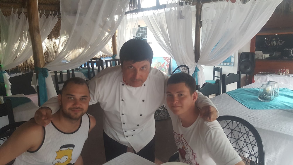 Luz de Luna Hotel & Spanish Restaurant