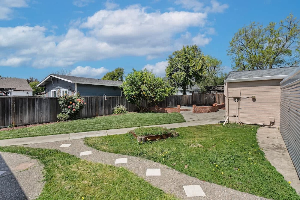 East SJ Entire 4Br Home Quiet