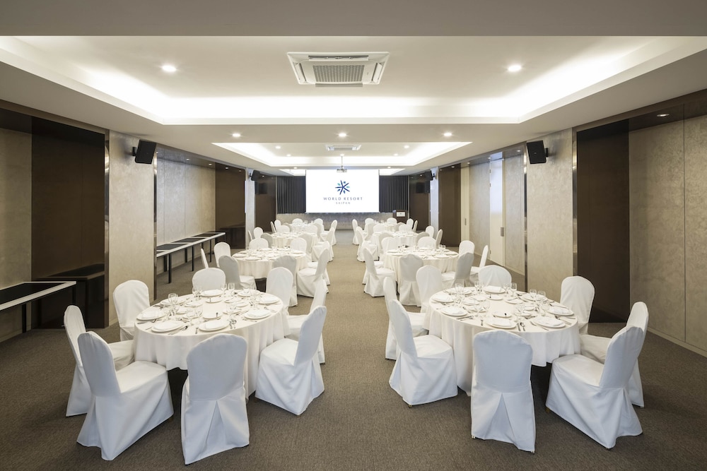 meeting & event spaces
