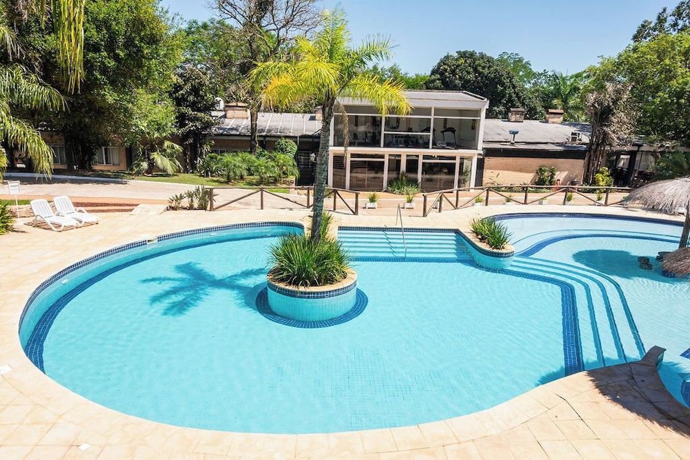 Papalo Resort Hotel