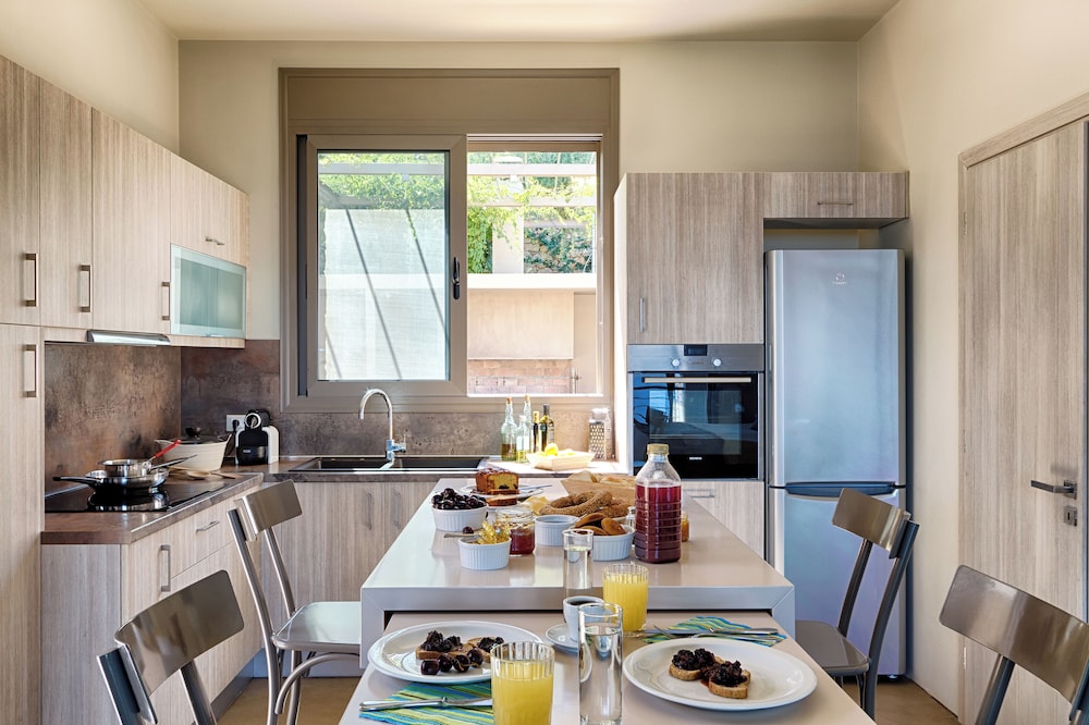 Euphoria Suites