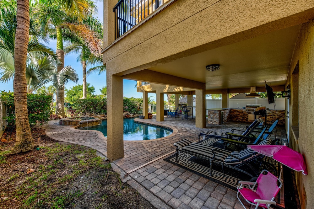 Hidden Treasure Beach House