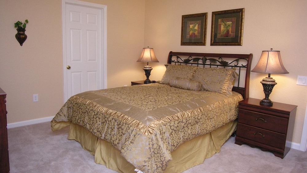 Windsor Hills Resort 6 Bedroom Home with Water Views 6 Home